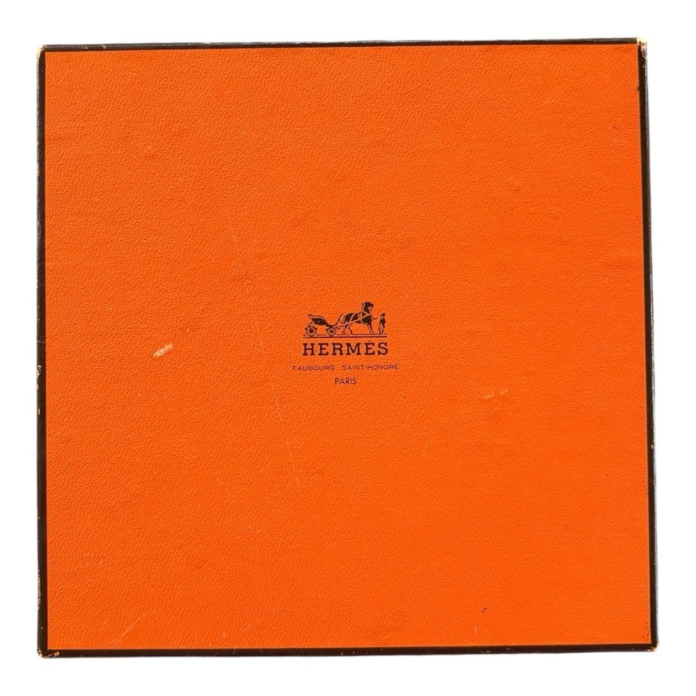 Hermès Orange Luxury Gifting for Storage Decorating Box 6x6x2